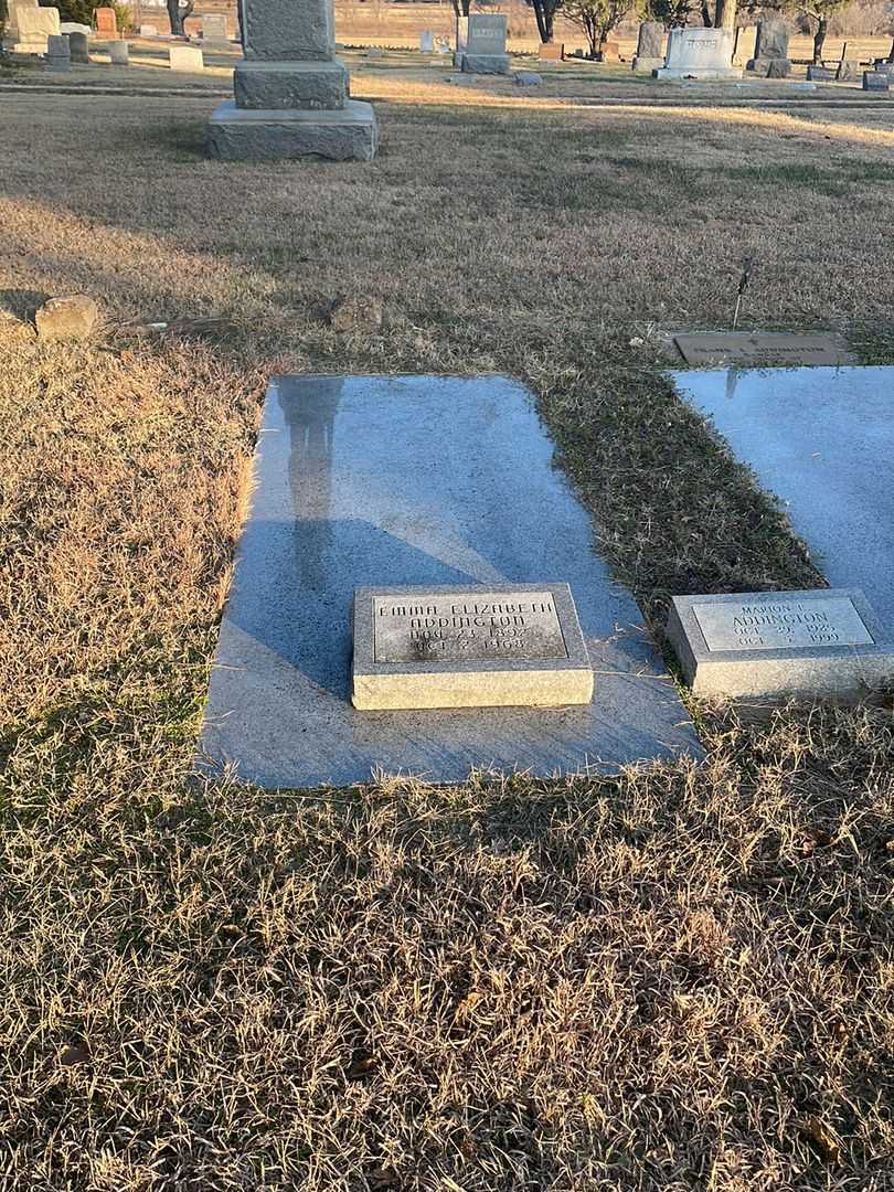 Emma Elizabeth Addington's grave. Photo 2