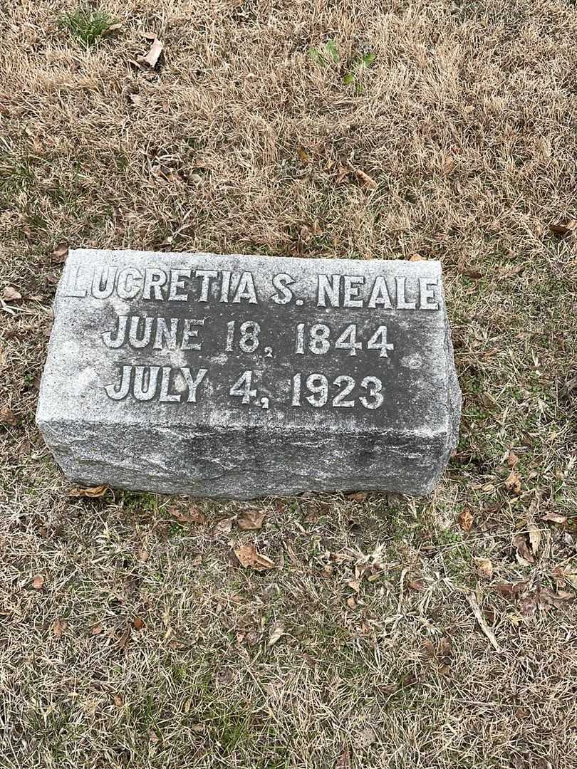 Lucretia S. Neale's grave. Photo 3