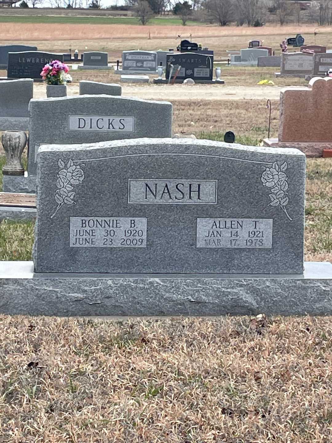 Allen T. Nash's grave. Photo 1