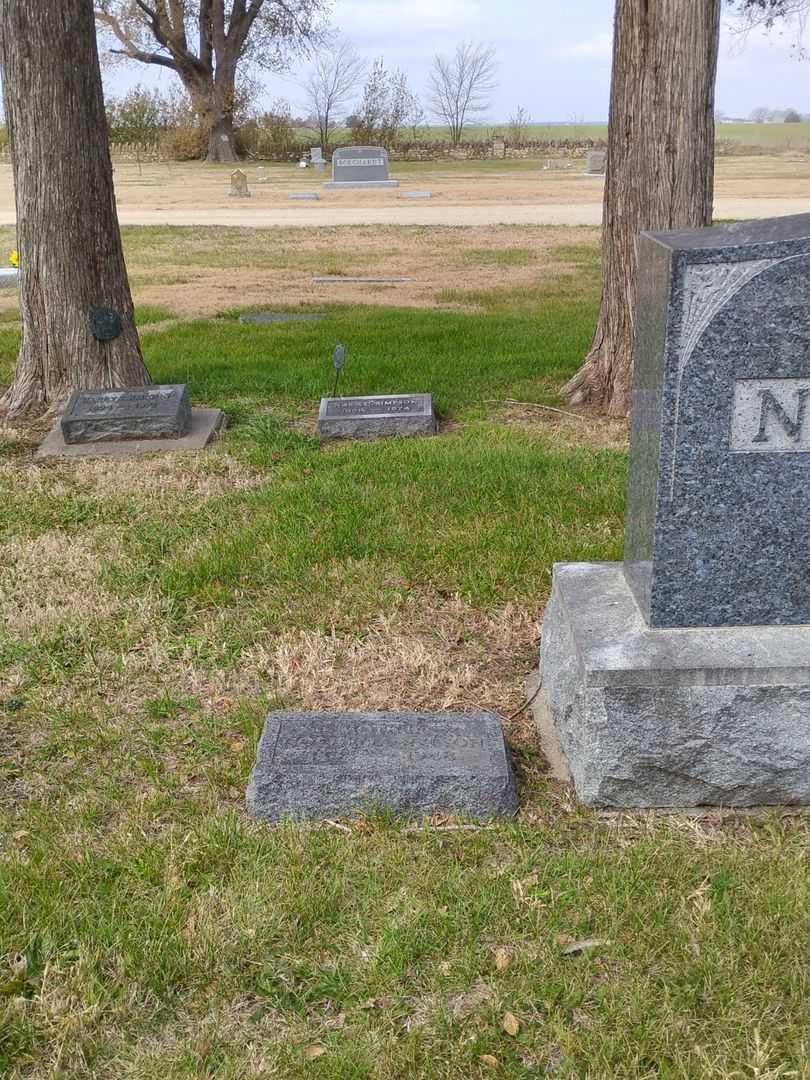 Cordelia Nelson's grave. Photo 2