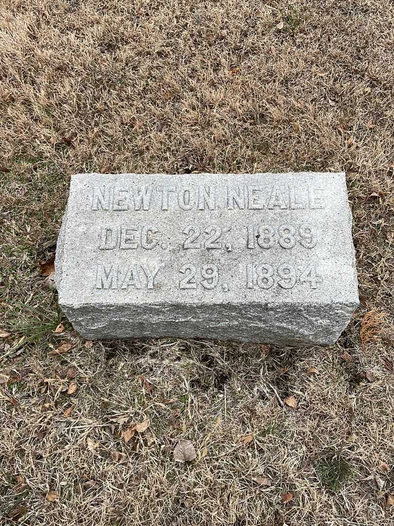 Newton Neale's grave. Photo 3