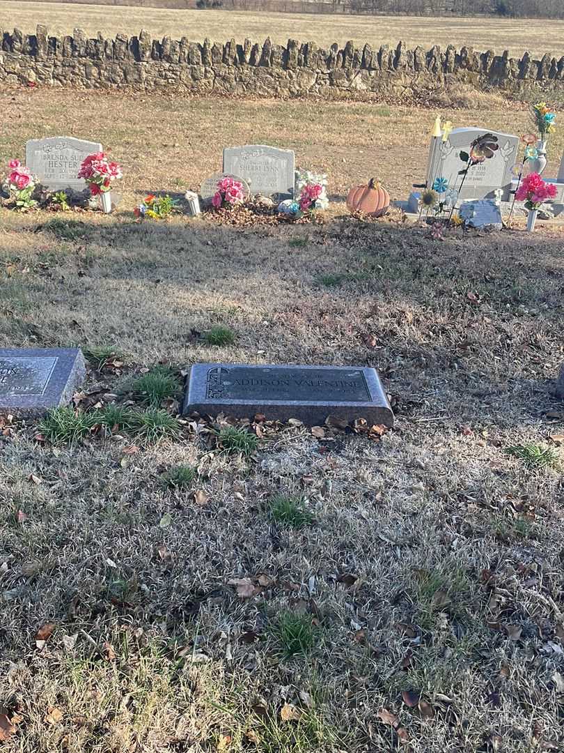 Addison Valentine's grave. Photo 2