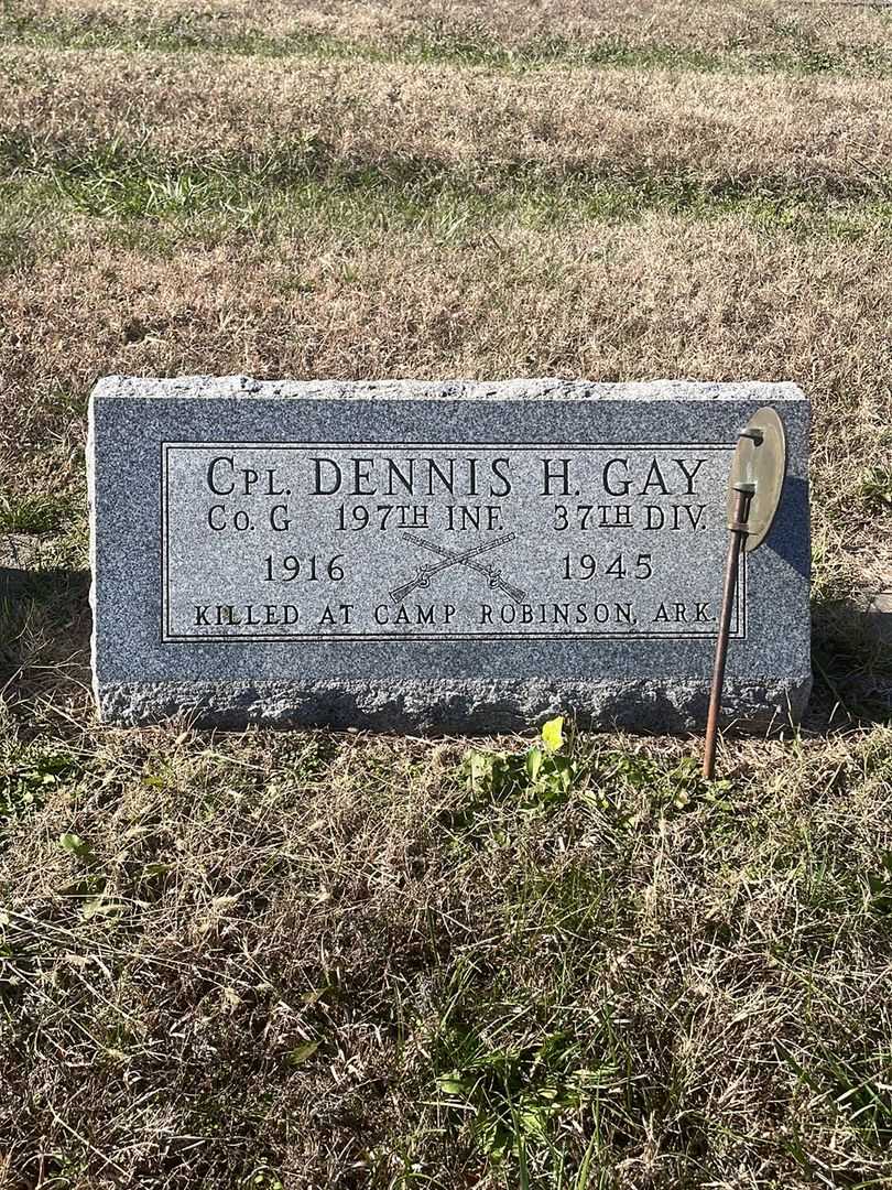Helen P. Gay's grave. Photo 1