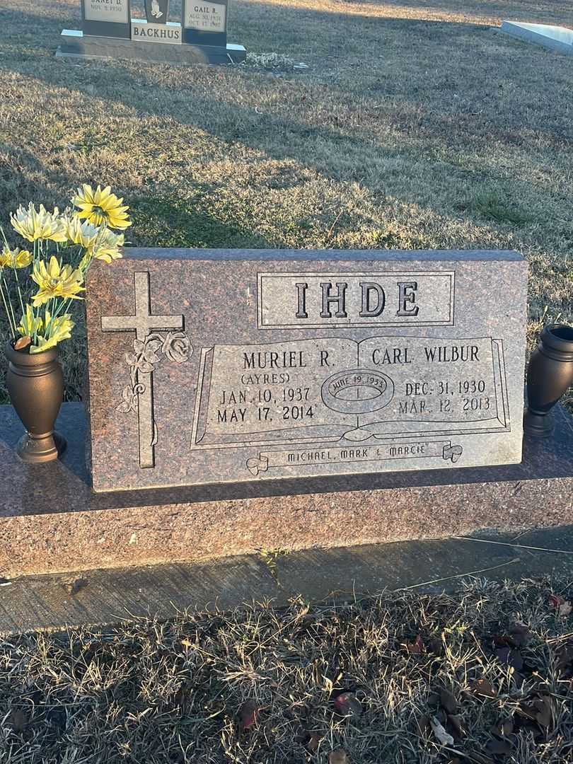 Carl Wilbur Ihde's grave. Photo 1