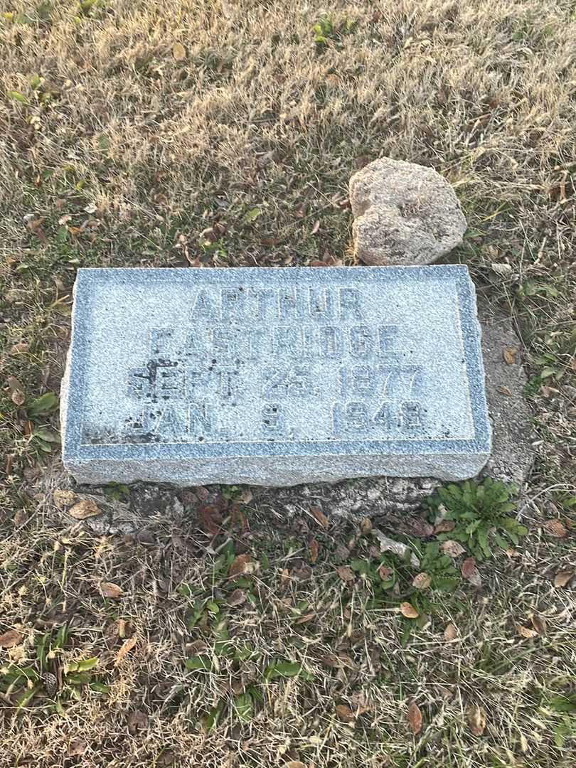 Arthur Eastridge's grave. Photo 1