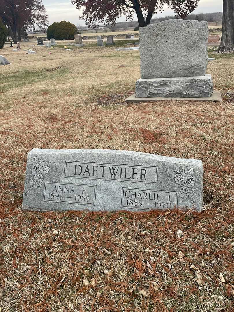 Anna E. Daetwiler's grave. Photo 1