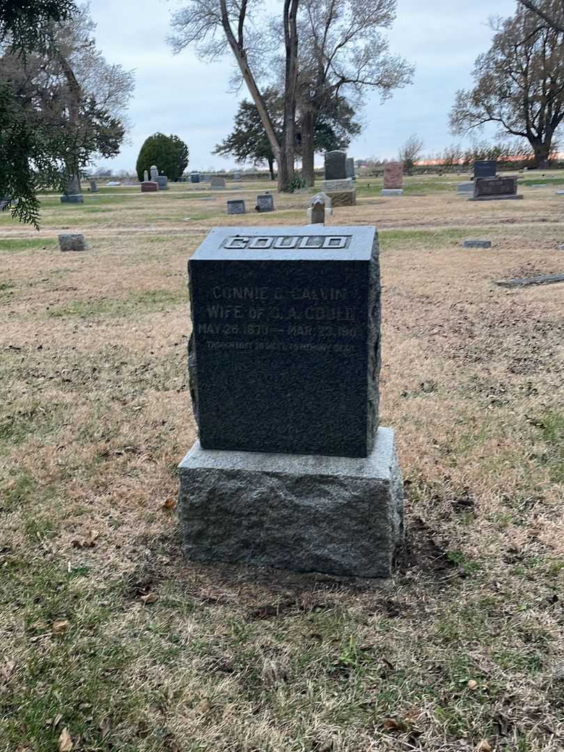 Connie C. Calvin Gould's grave. Photo 2