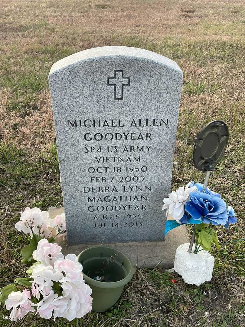 Debra Lynn Magathan Goodyear's grave. Photo 1