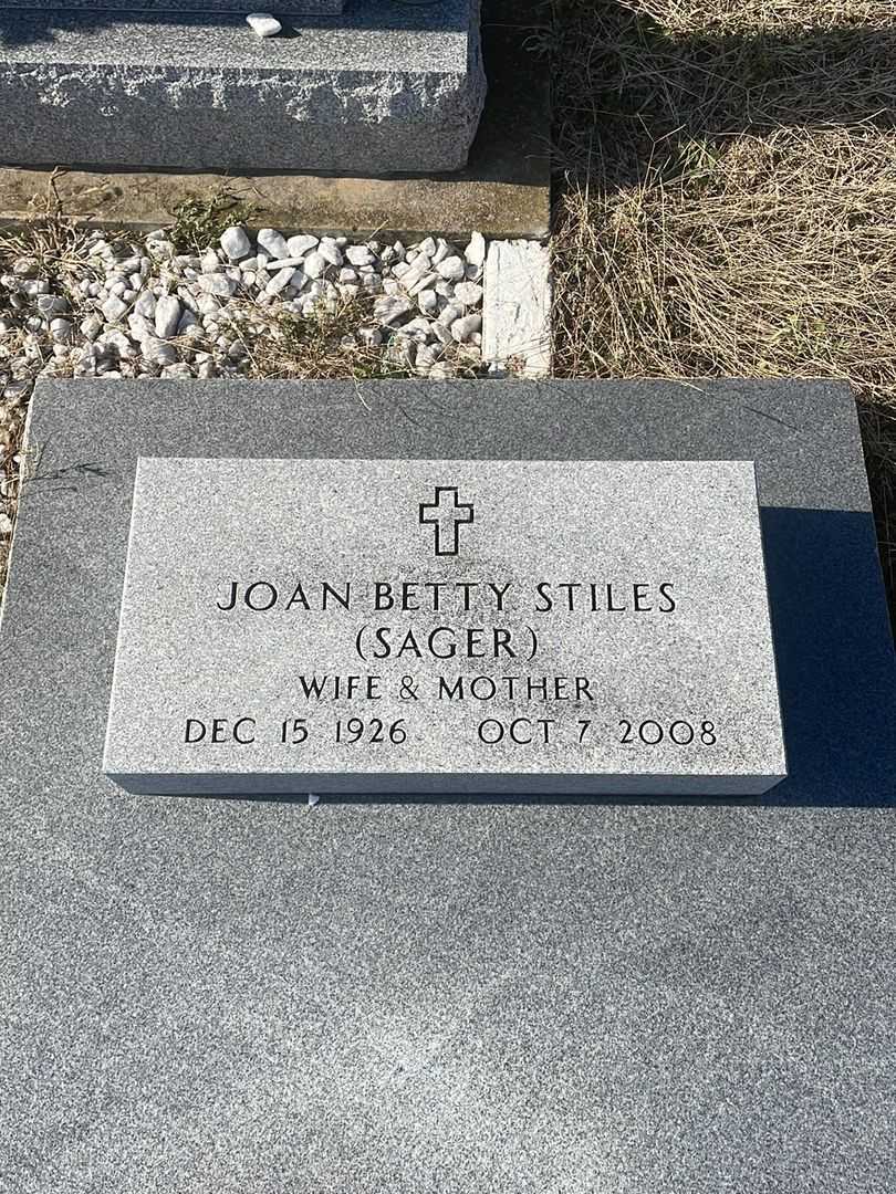 Joan Betty Sager Stiles's grave. Photo 3