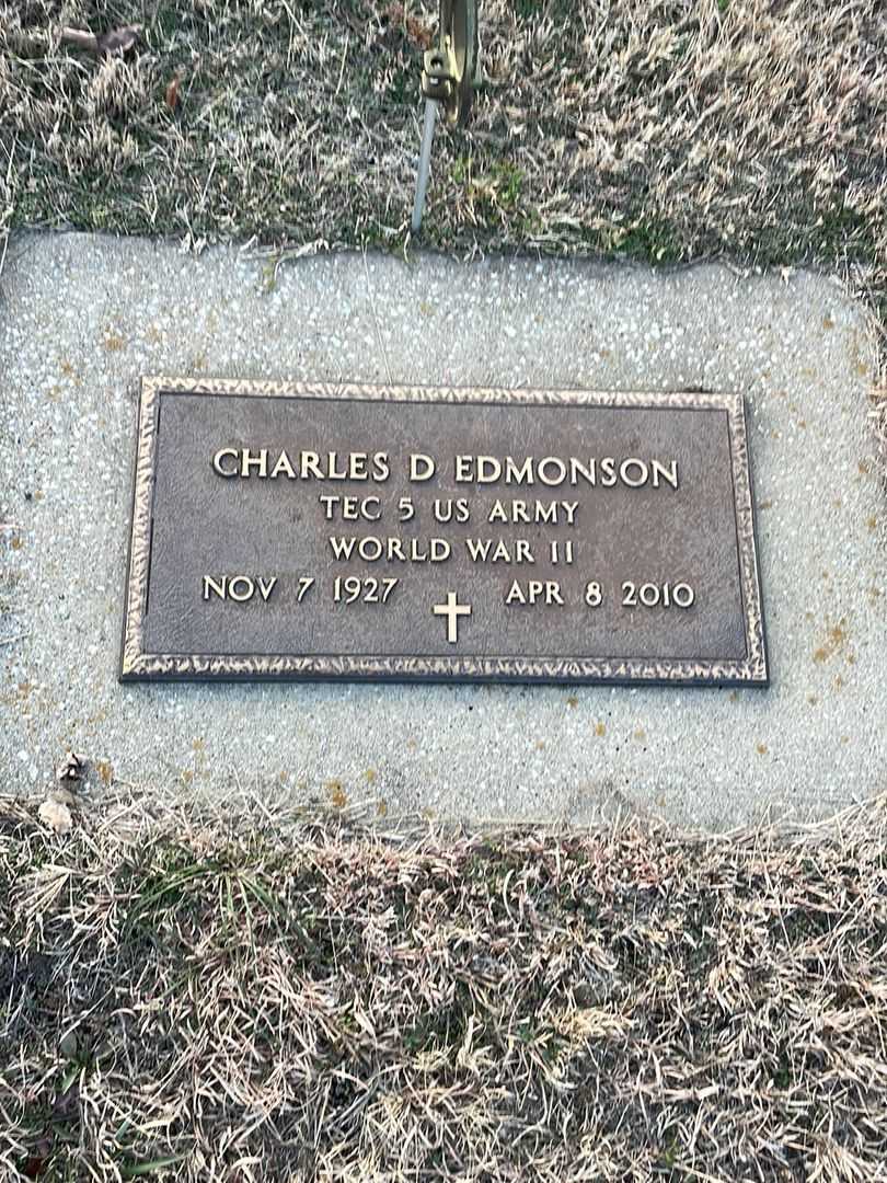 Charles D. Edmonson's grave. Photo 3