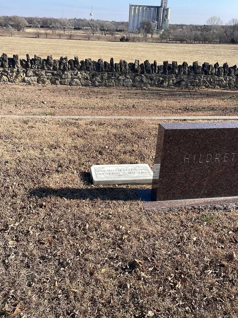 Gladys M. Needham's grave. Photo 2