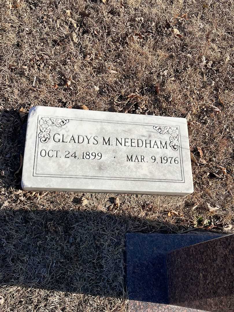 Gladys M. Needham's grave. Photo 3