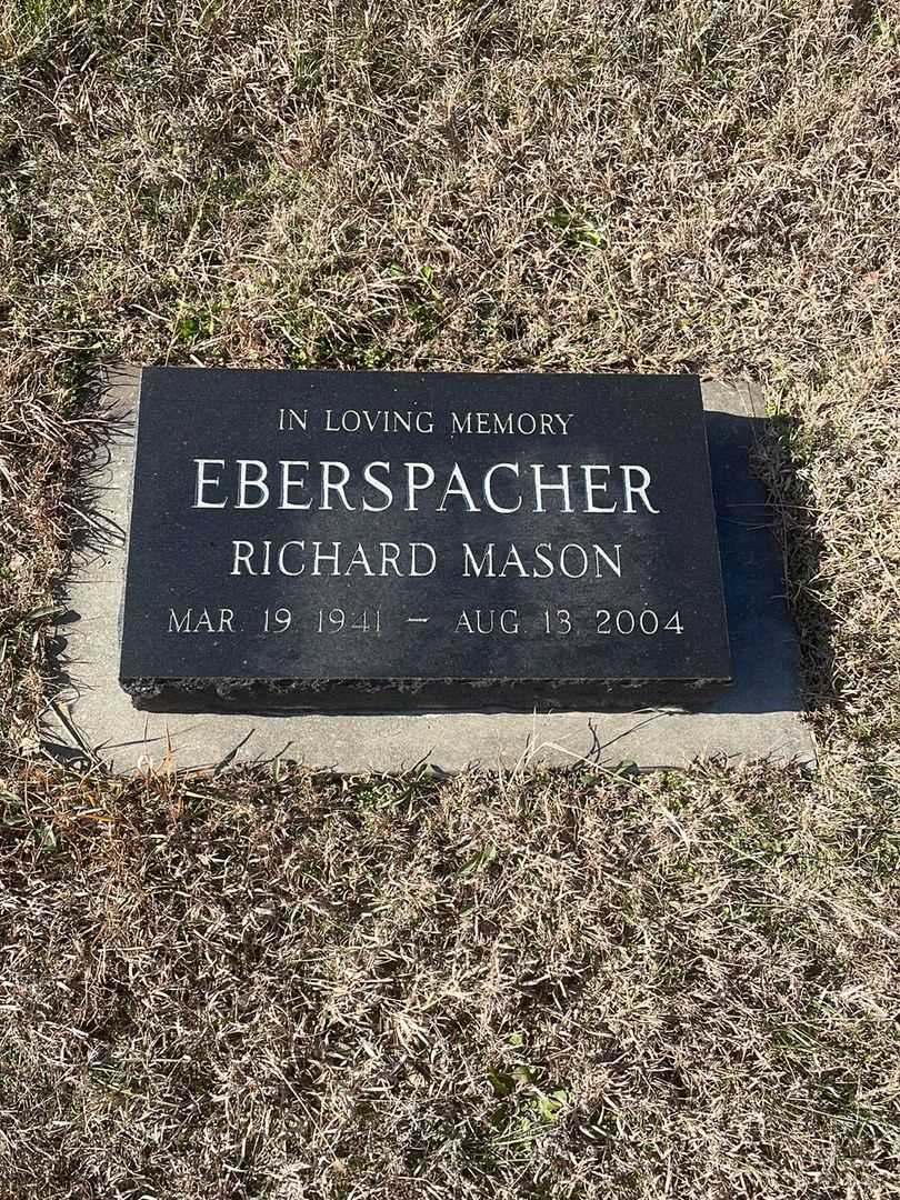 Richard Mason Eberspacher's grave. Photo 1
