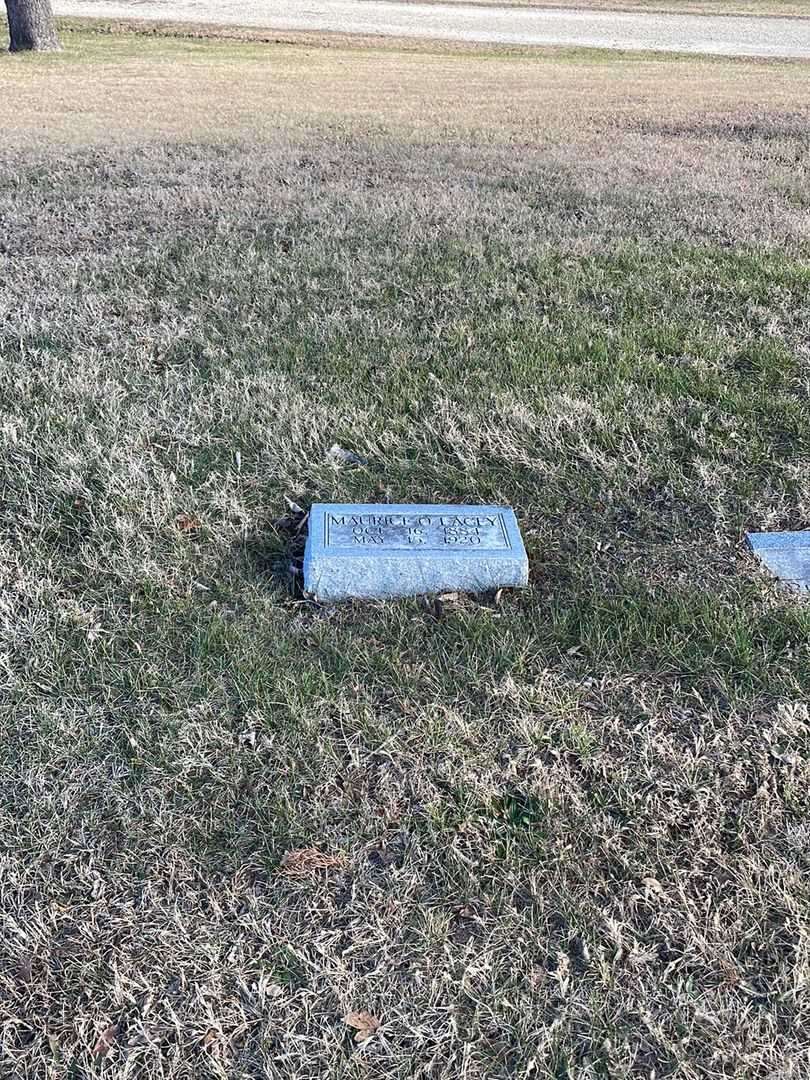 Maurice O. Lacey's grave. Photo 2