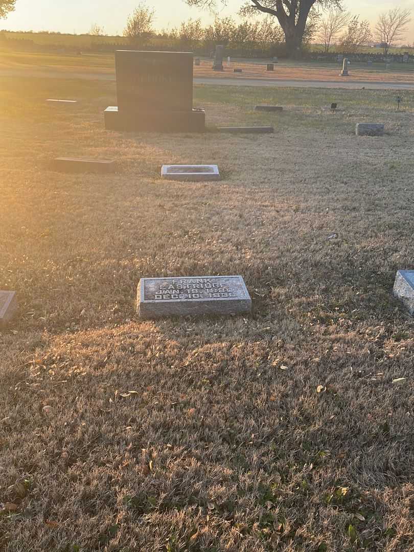 Frank Eastridge's grave. Photo 2