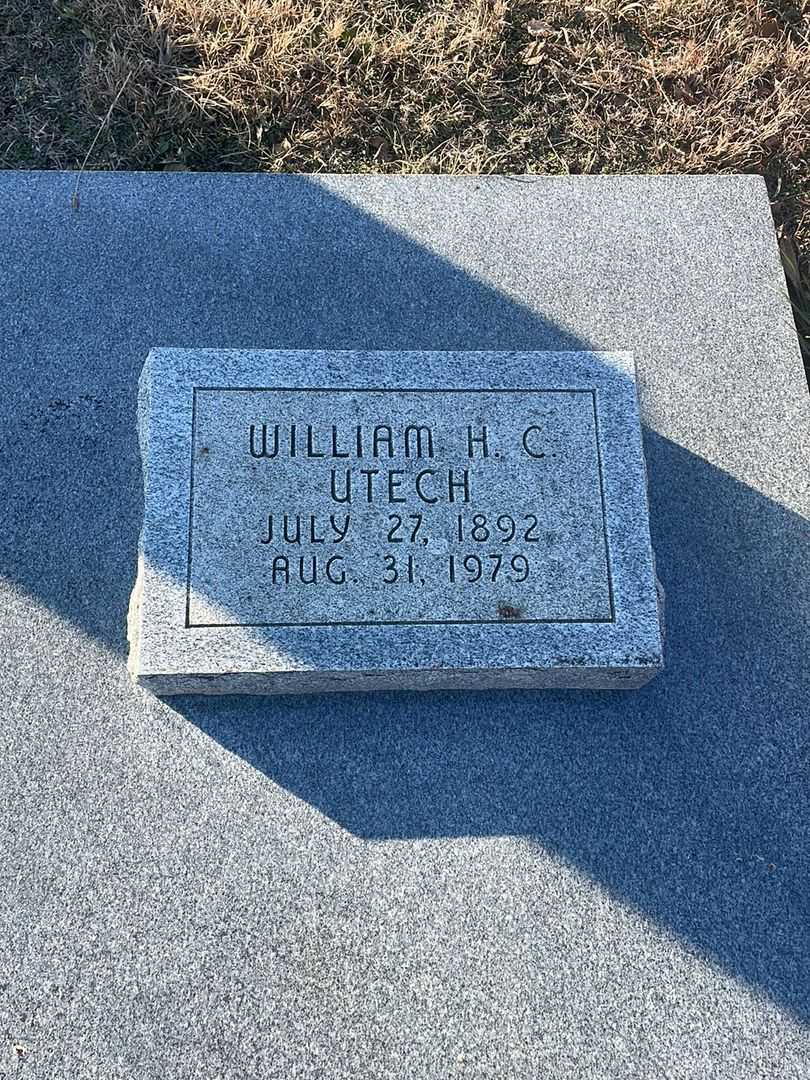 William H. C. Utech's grave. Photo 3