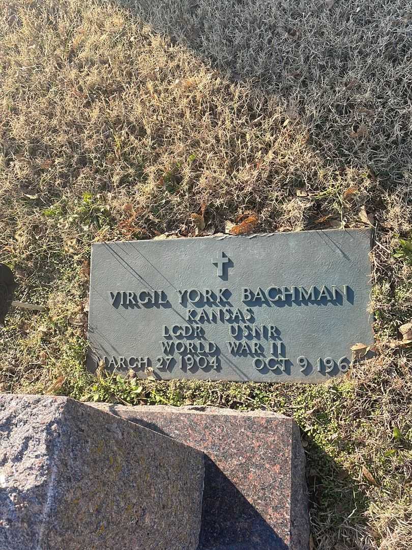 Virgil York Bachman's grave. Photo 3