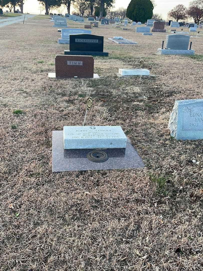 John G. Yancey's grave. Photo 2