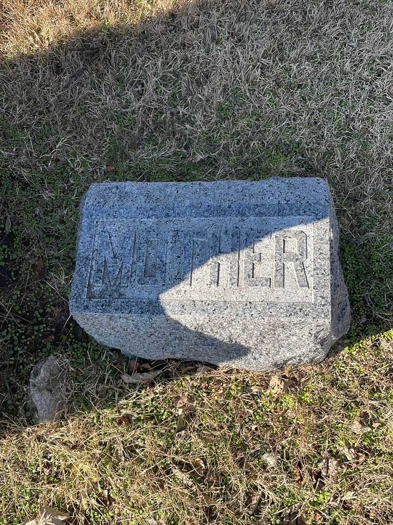 Margaret Jane Vance's grave. Photo 3