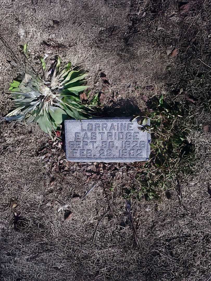 Lorraine Eastridge's grave. Photo 2