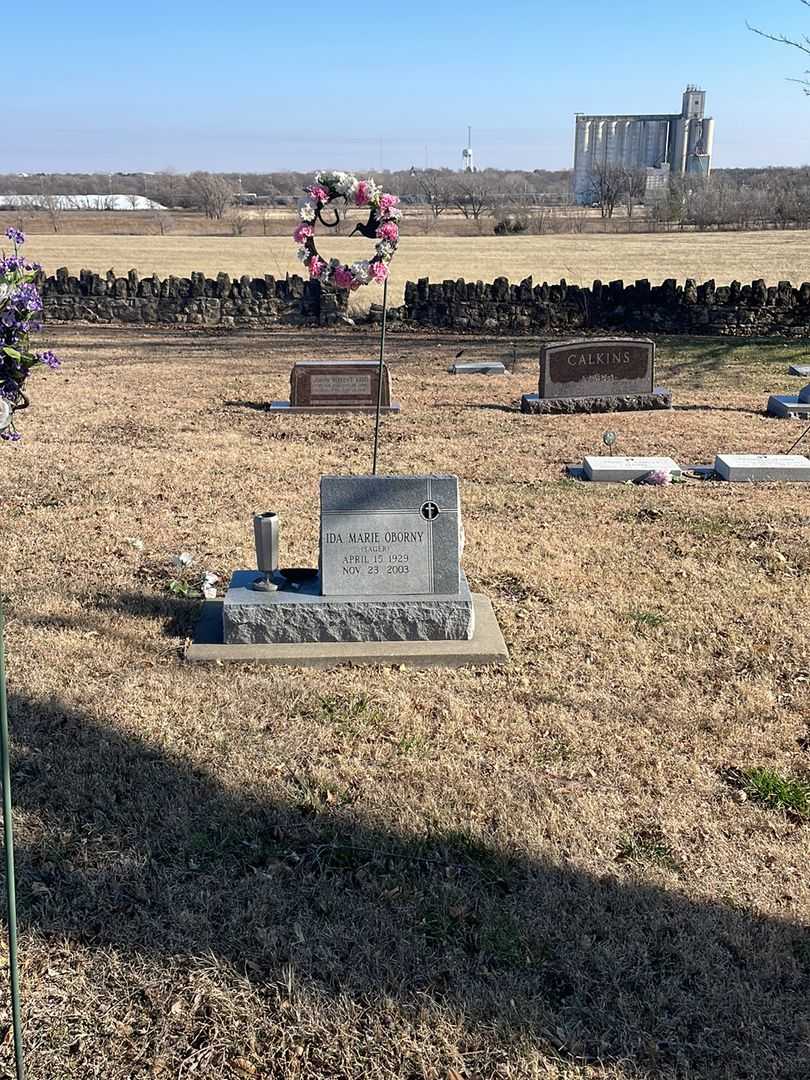 Ida Marie Sager Oborny's grave. Photo 2