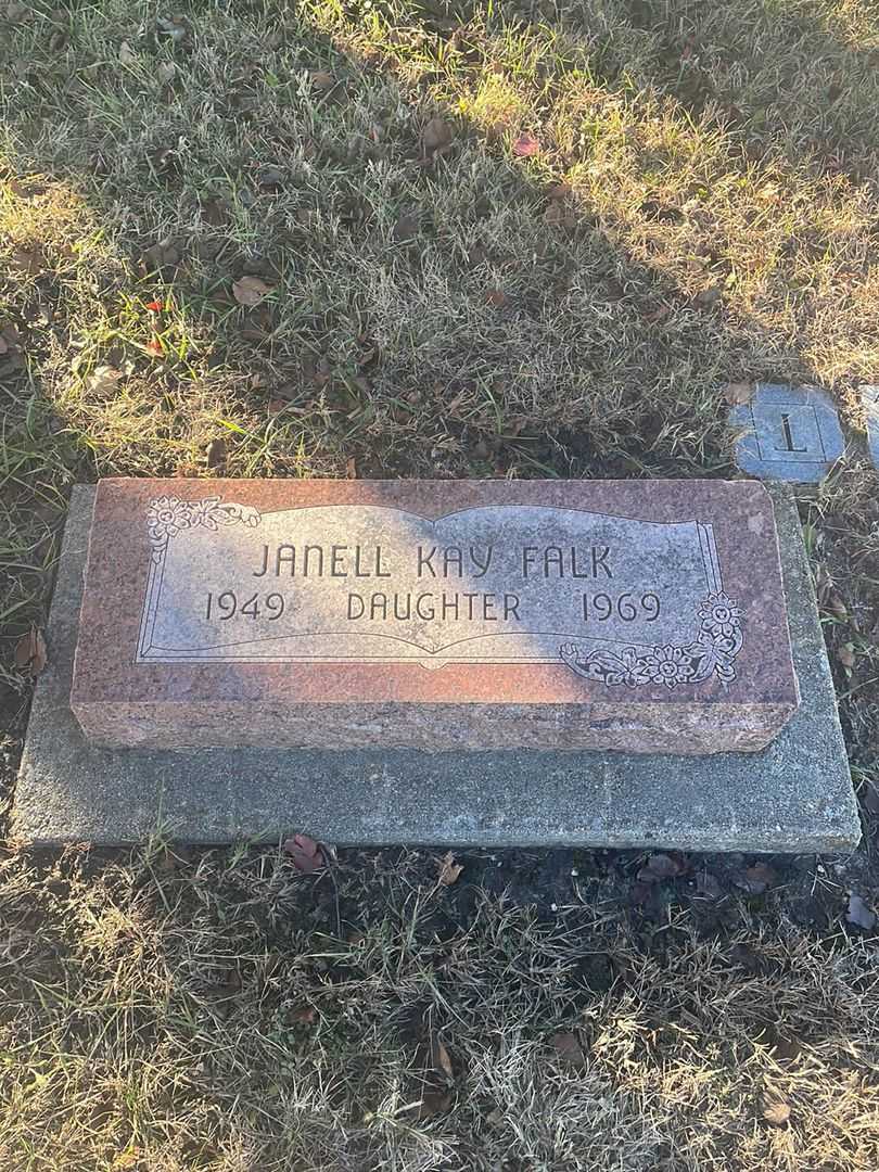 Janell Kay Falk's grave. Photo 1