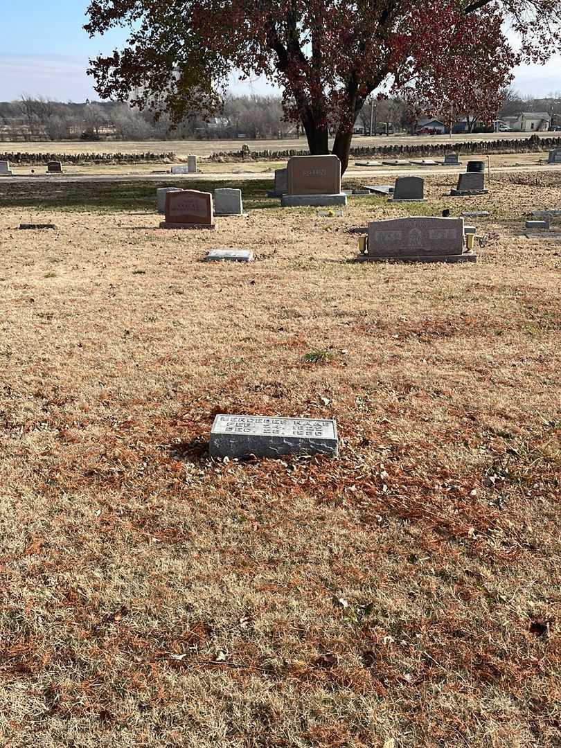 Mercedes Haas's grave. Photo 2