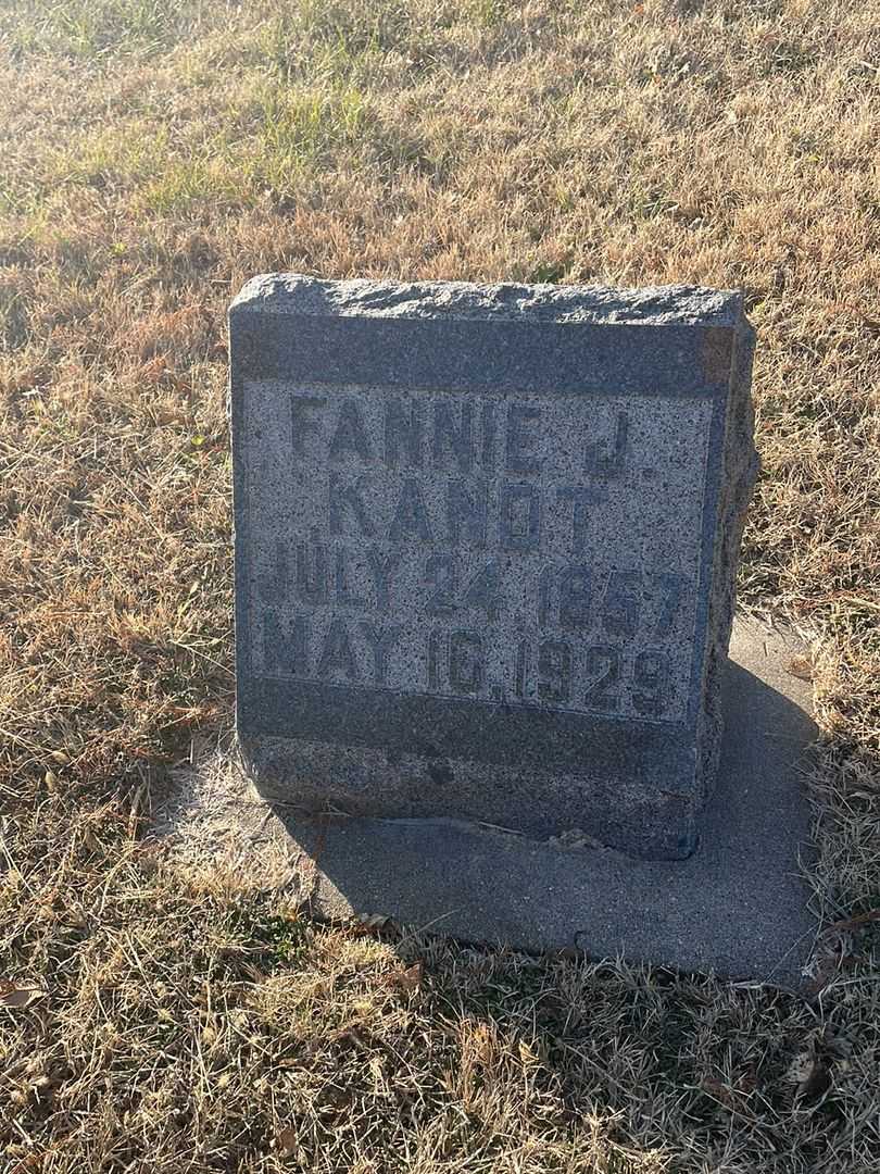 Fannie J. Kandt's grave. Photo 3