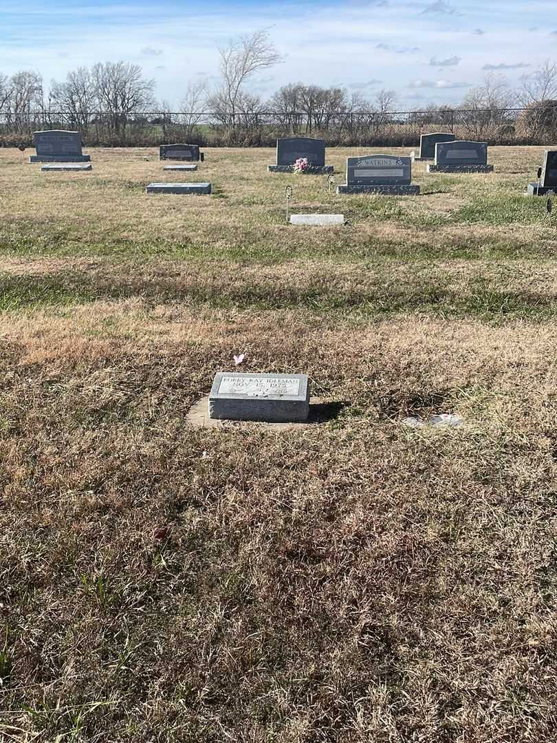 Bobby Ray Idleman's grave. Photo 2