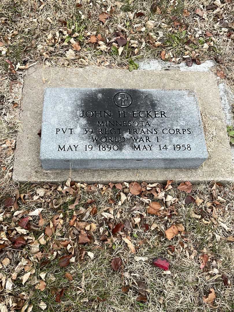 John H. Ecker's grave. Photo 1